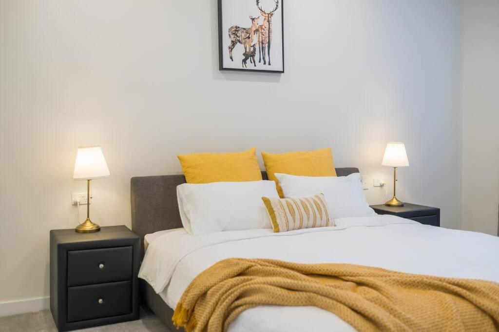 Luxuary 3 Bedroom Apt With Large Internal Space